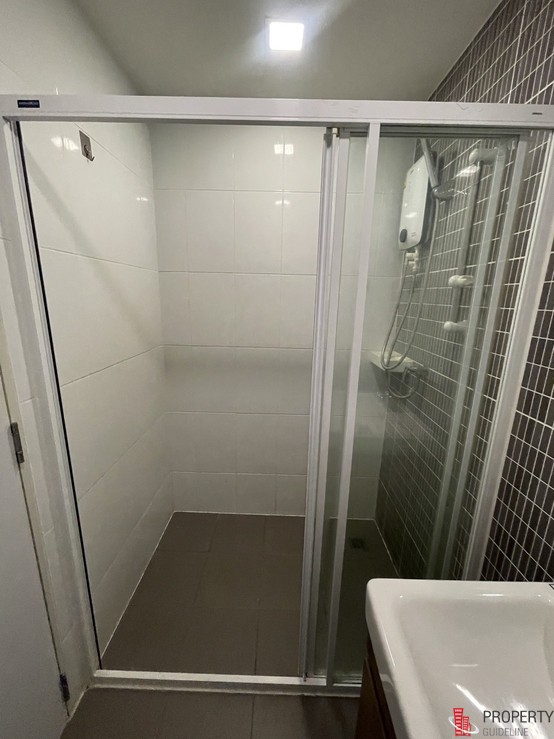 ขาย Kave condo หน้าม.กรุงเทพ ตึกAชั้น6 ห้องมุม ราคาต่ำกว่าทุน เจ้าของขายเอง