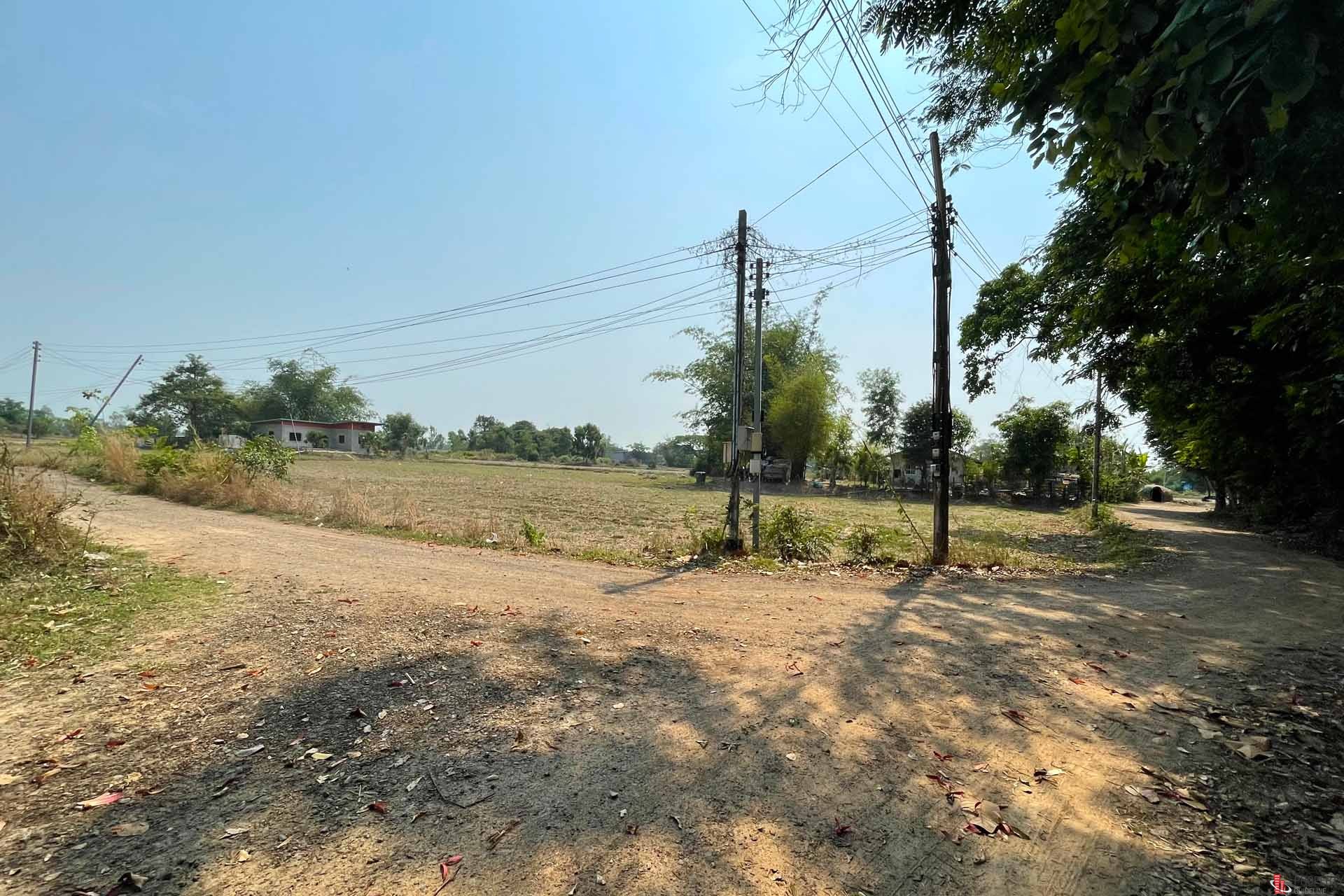 ขายที่ดิน อ.เมืองศรีสะเกษ 5 ไร่ สวย ทำเลดี ราคาเพียง 1,200,000 บาท 